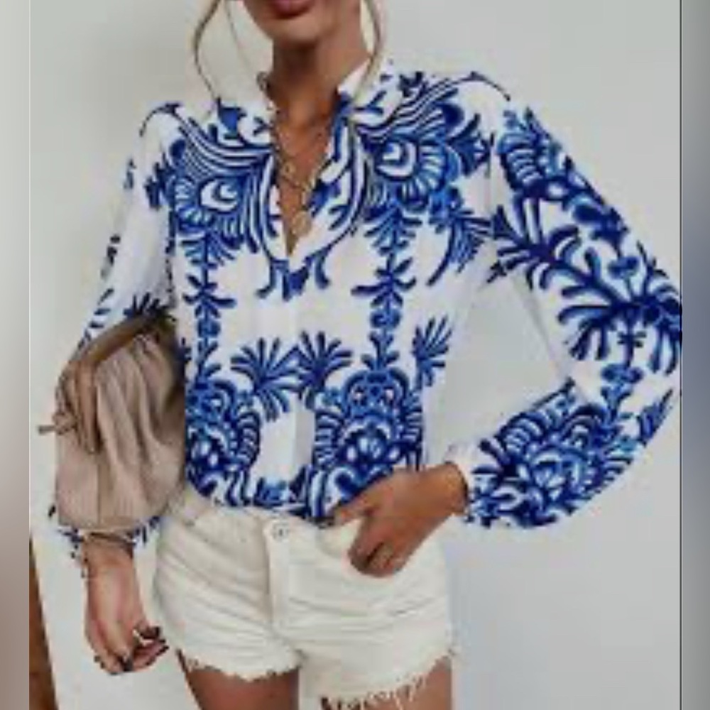 ZARA V-neck Long Sleeve Tunic top. Rich Cobalt floral pattern on white. Size M.